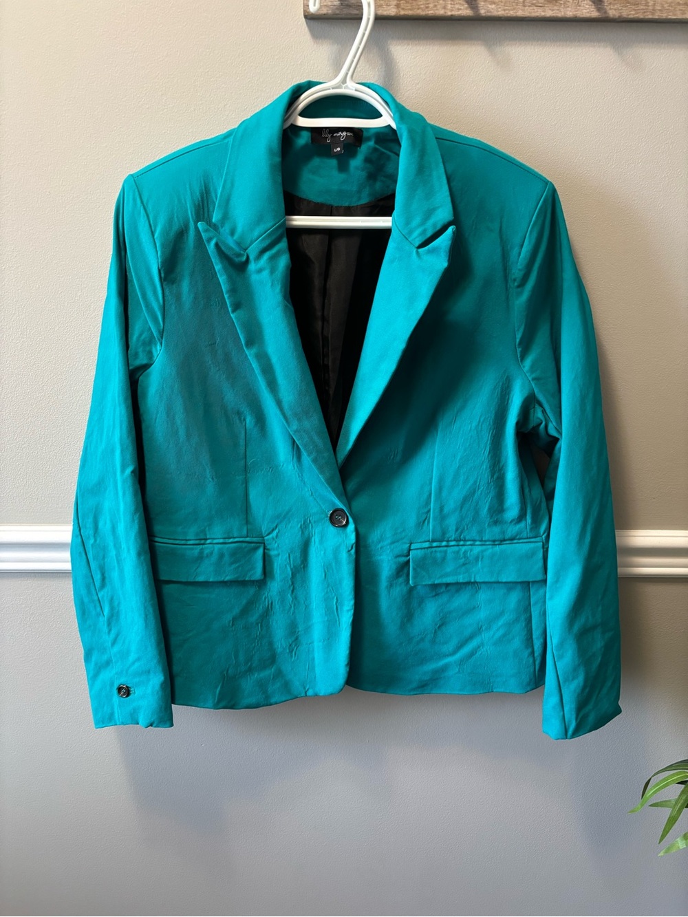 Women's Single-Button Blazer Jacket